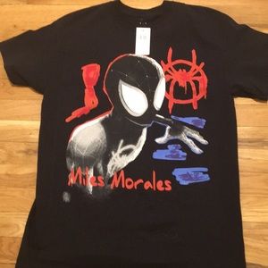 Spider-Man t shirt size medium new